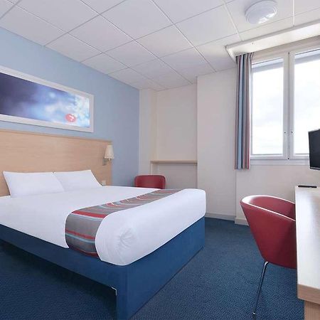 Travelodge Dundee Central Hotel חדר תמונה