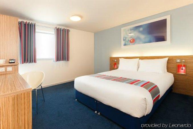Travelodge Dundee Central Hotel מראה חיצוני תמונה